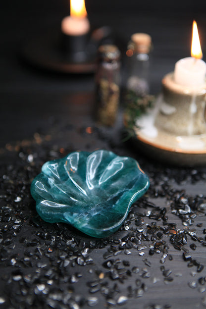 Green Fluorite Shell Bowl